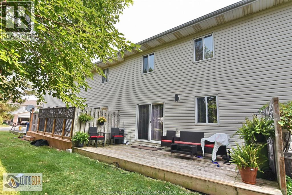 1277 CARDINAL CRESCENT - 37