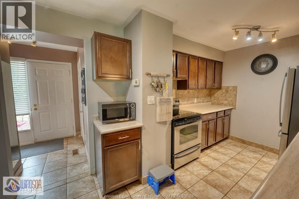 1277 CARDINAL CRESCENT - Image 5