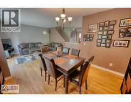 Kitchen - 1277 Cardinal Crescent, Tecumseh, ON N8N4V1 Photo 11