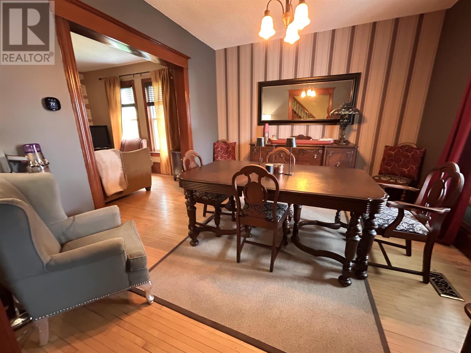 239 Pim ST - 6
