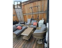 35 - 370 Red Maple Road, Richmond Hill, ON L4C5T4 Photo 9
