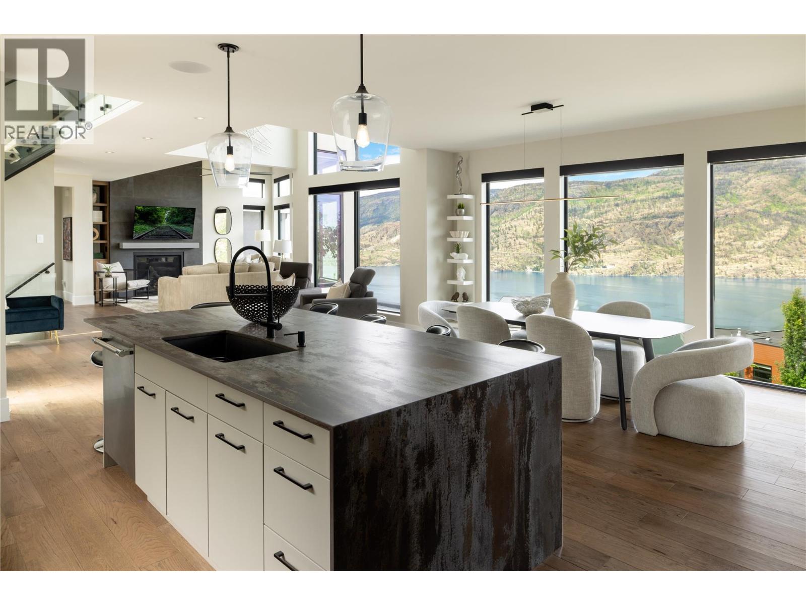 605 Clifton Court - 4