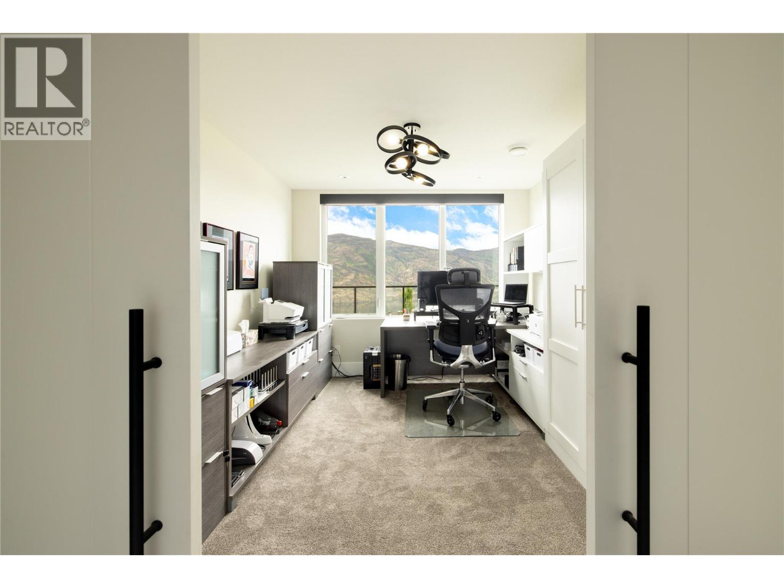 605 Clifton Court - 41