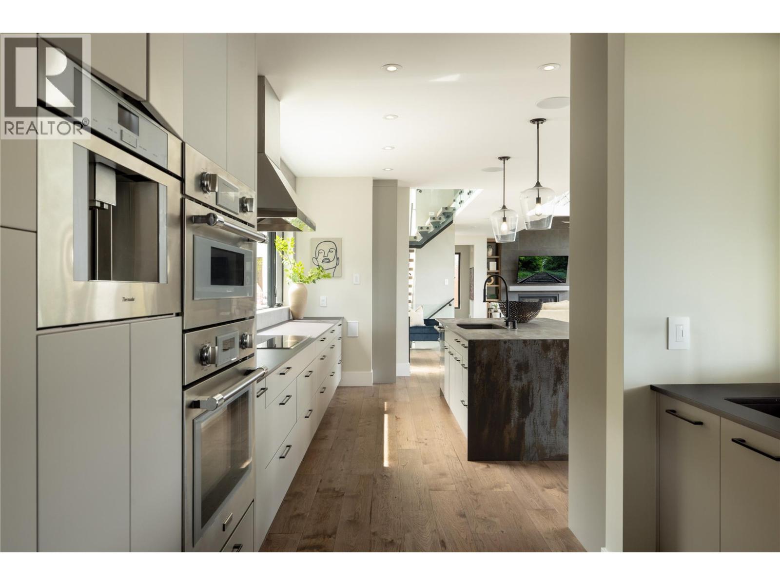 605 Clifton Court - 5