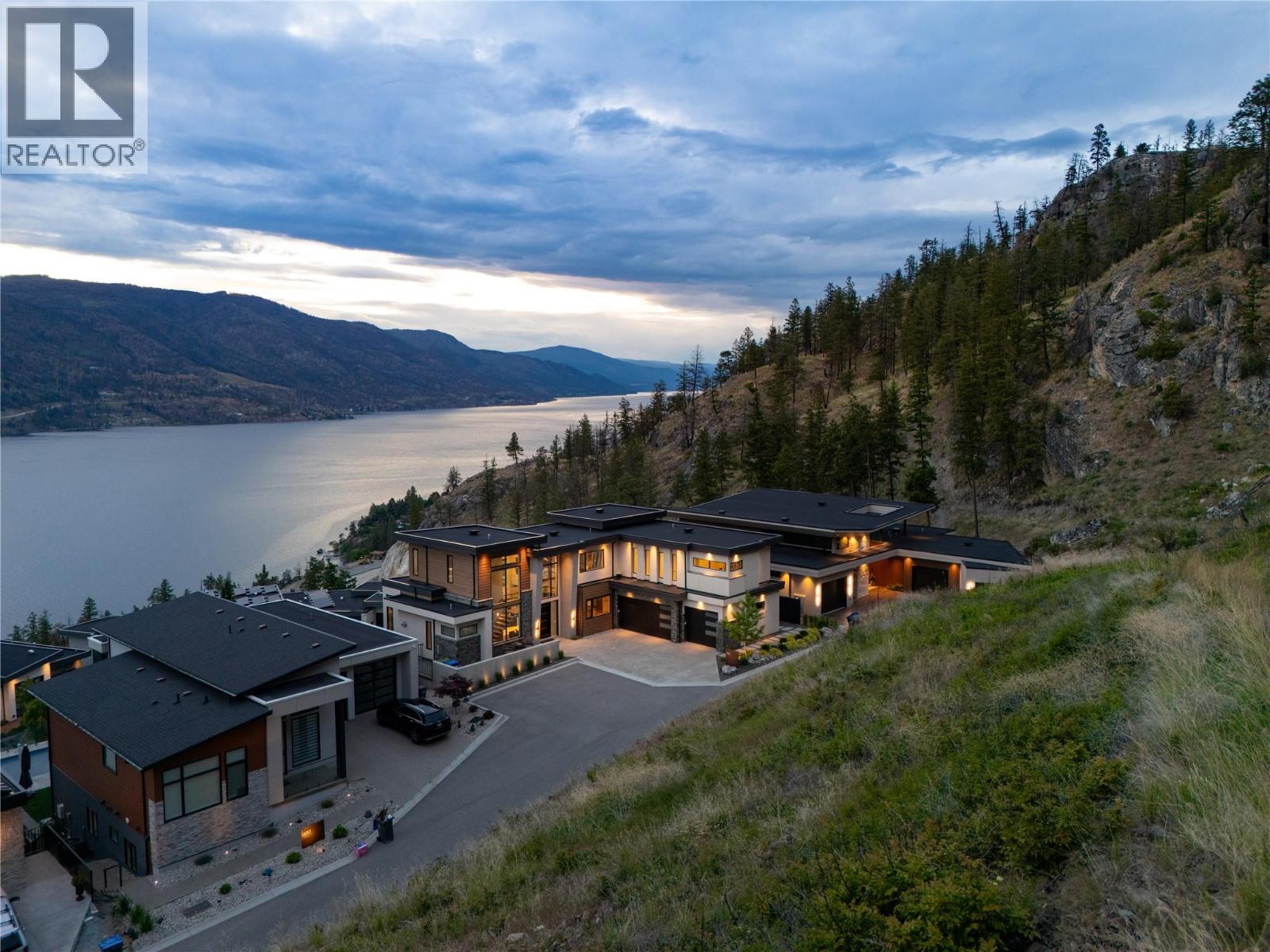 605 Clifton Court - 64
