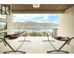 605 Clifton Court, Kelowna, BC V1V0B7 Photo 25
