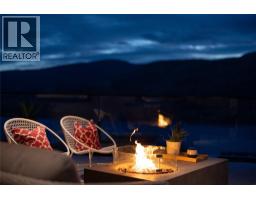 605 Clifton Court, Kelowna, BC V1V0B7 Photo 74