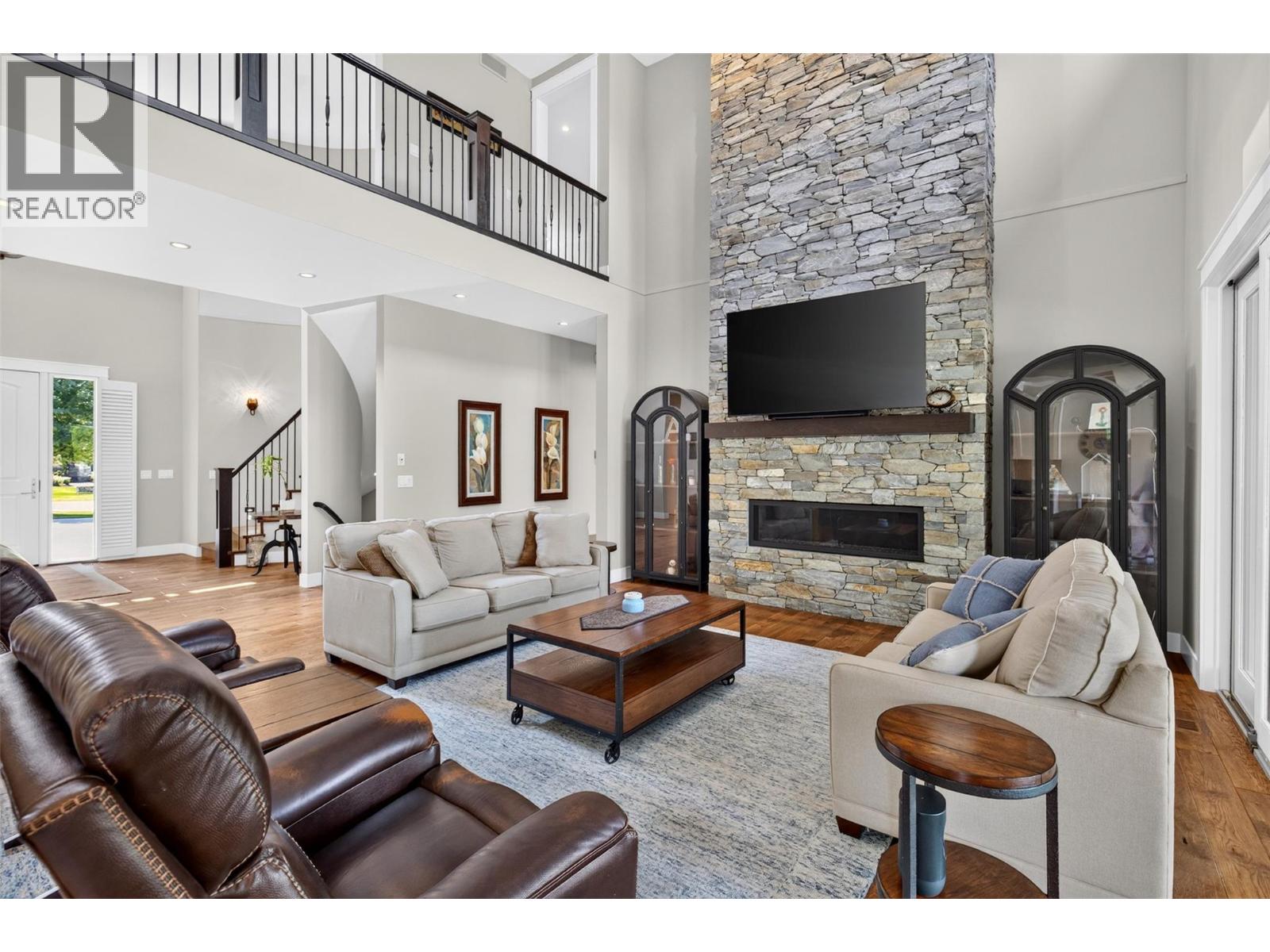 438 Farris Road - 12