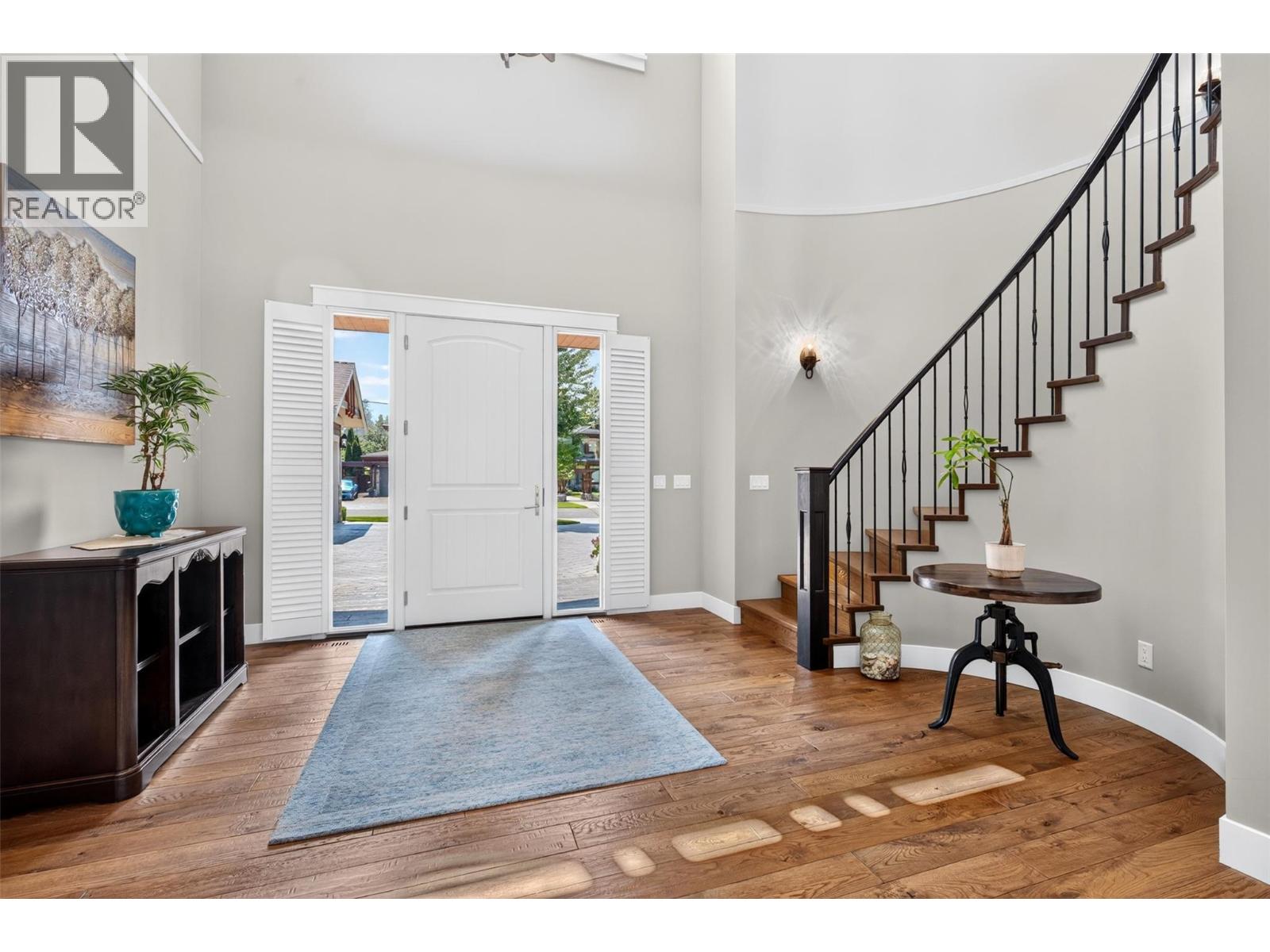 438 Farris Road - 19