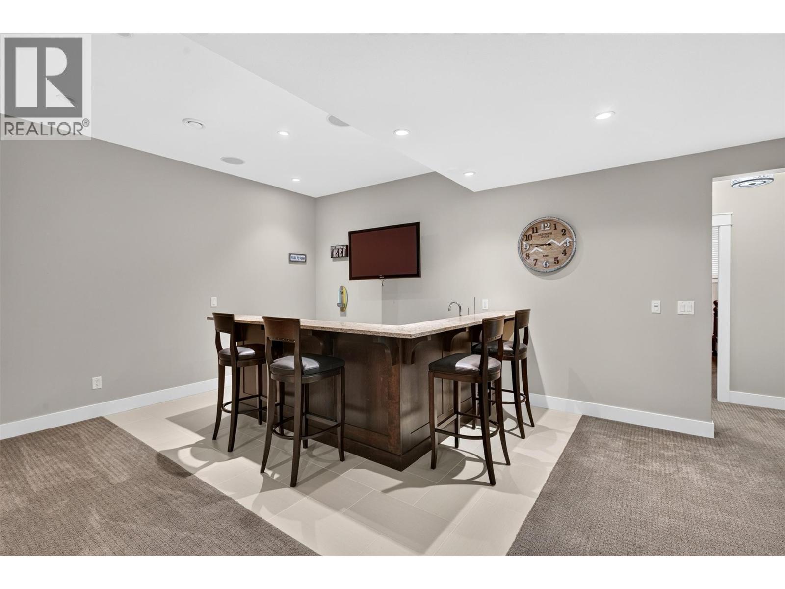 438 Farris Road - 41