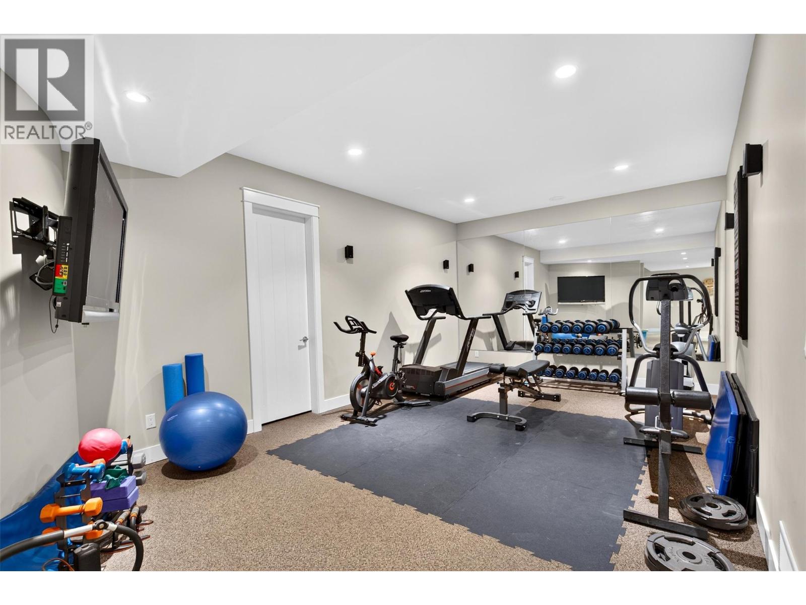 438 Farris Road - 46