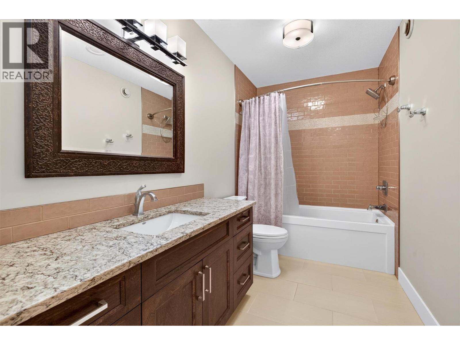 438 Farris Road - 48