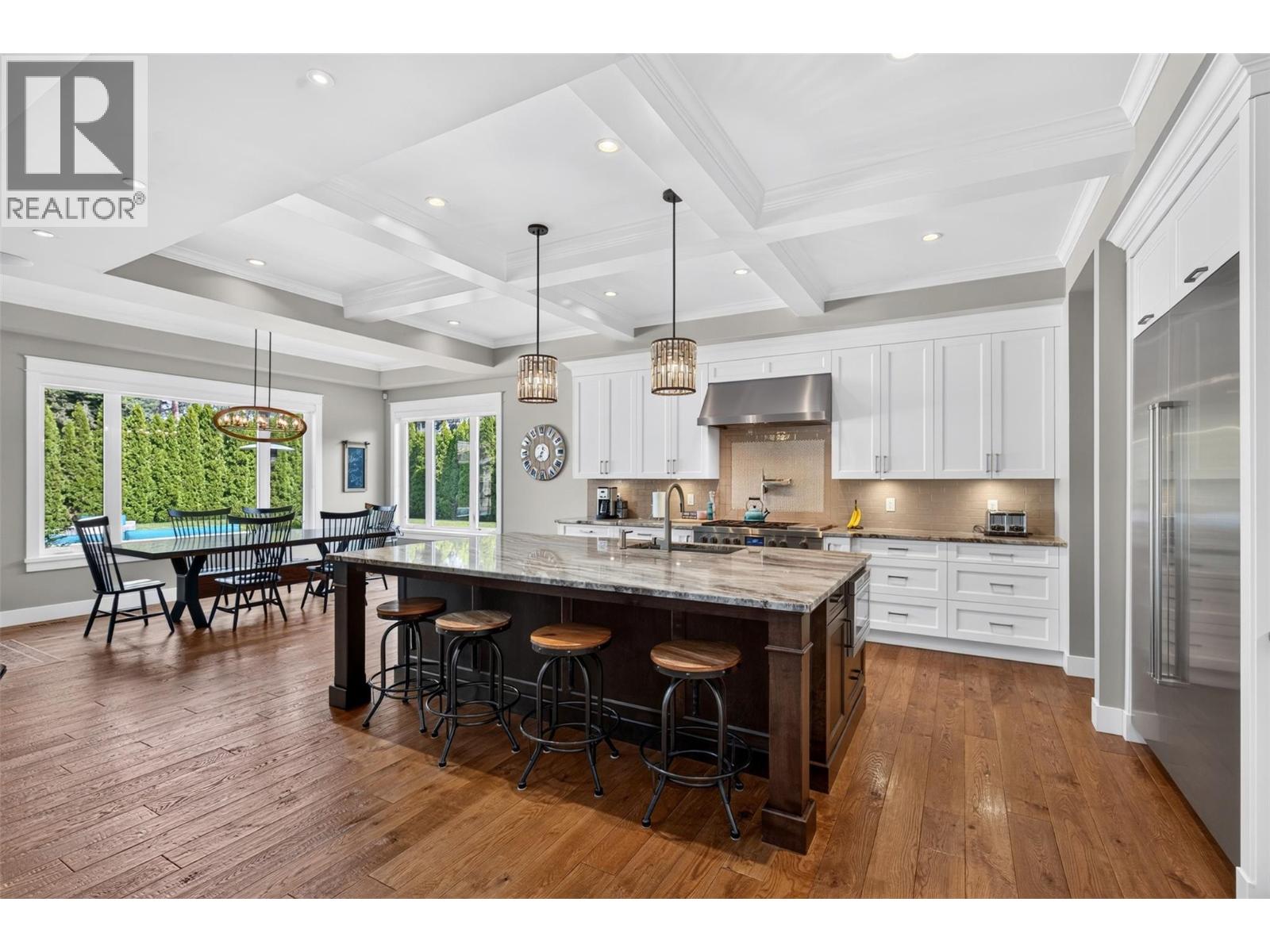 438 Farris Road - 7
