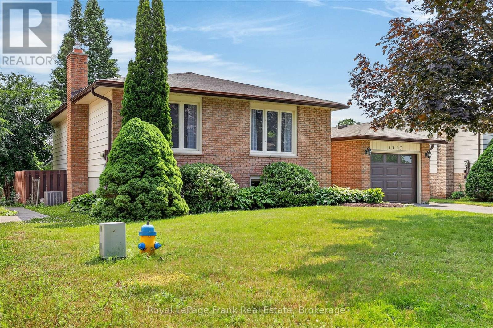 1717 WOODGROVE CRESCENT - 1