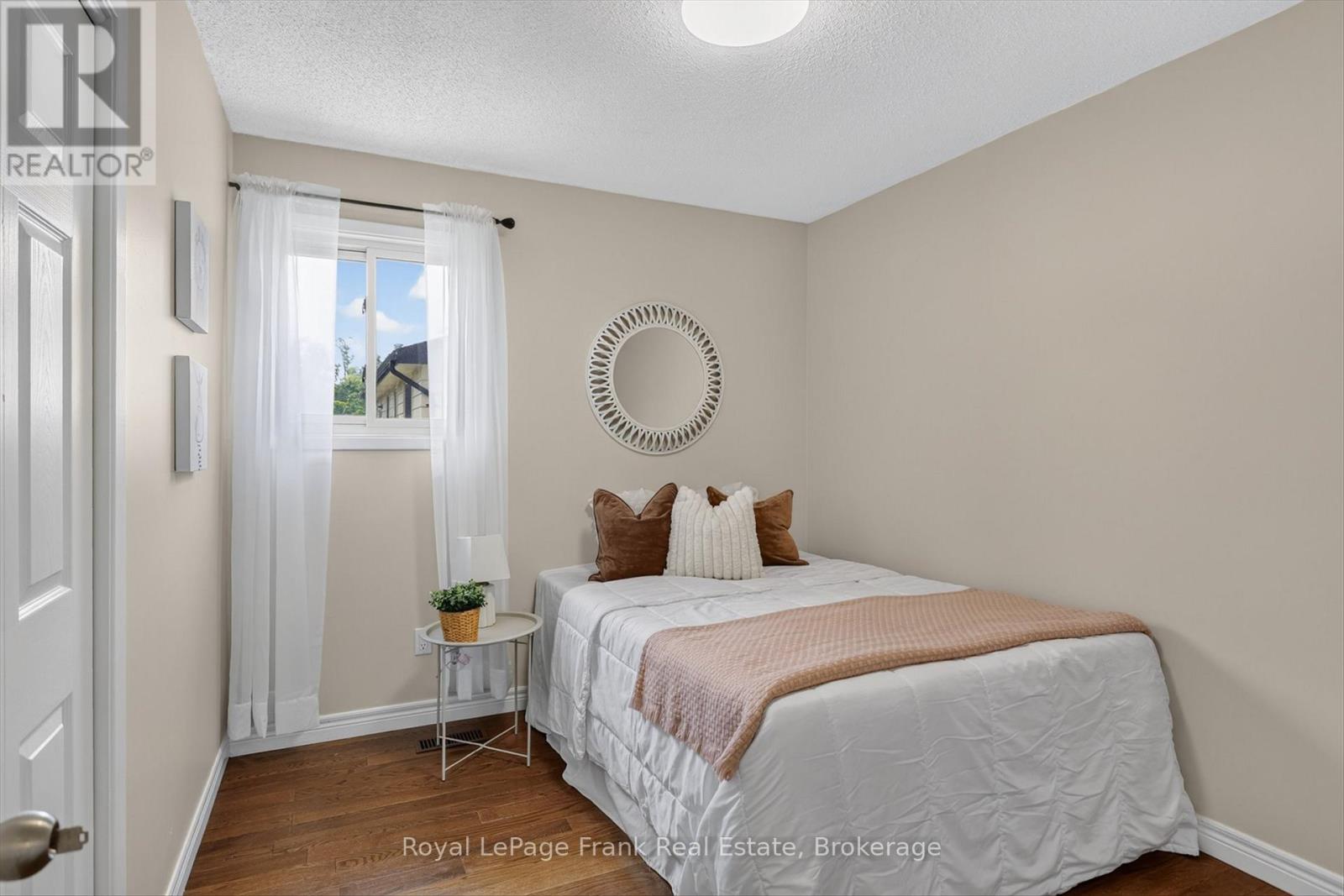 1717 WOODGROVE CRESCENT - 20