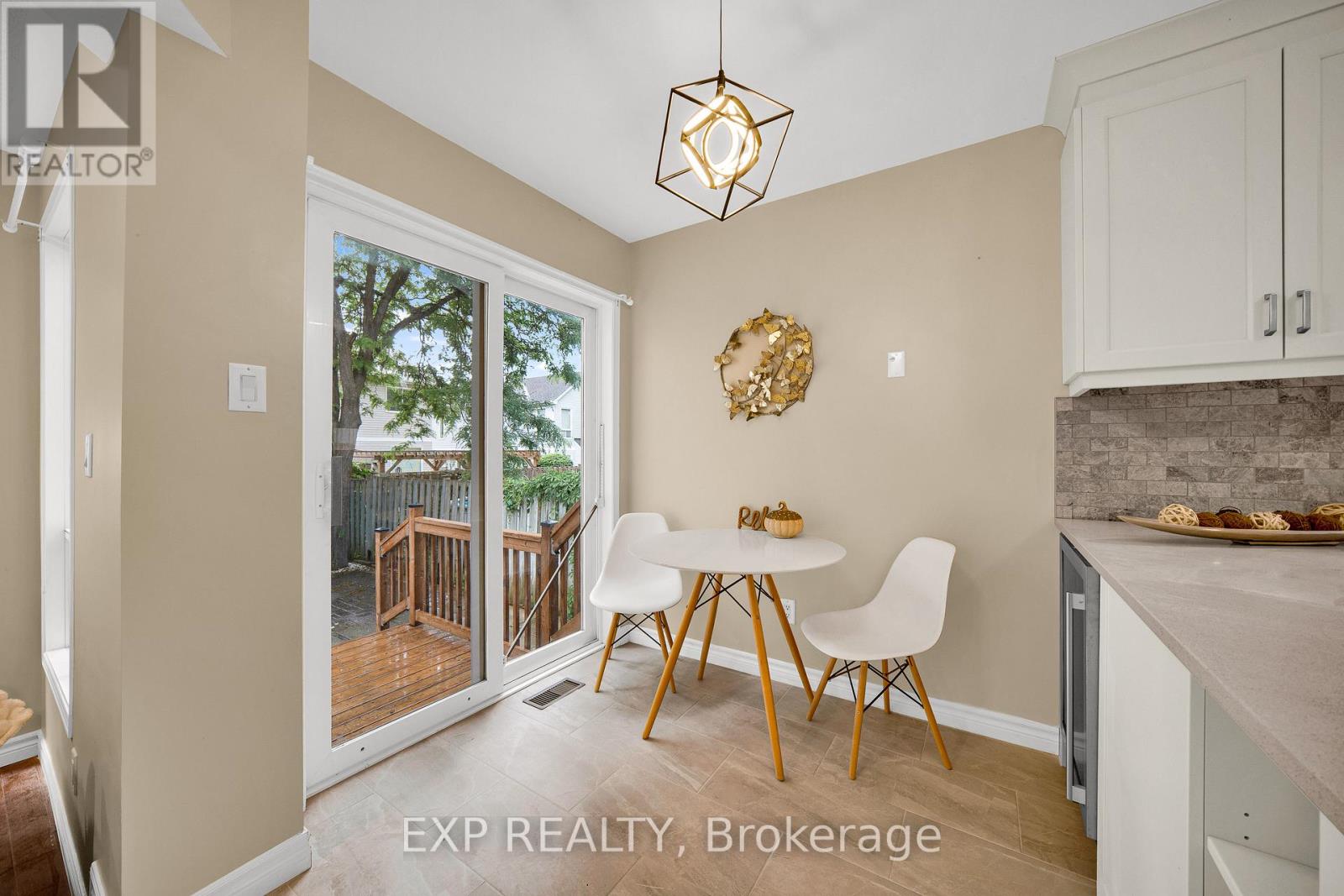 43 TRUMP AVENUE - 12