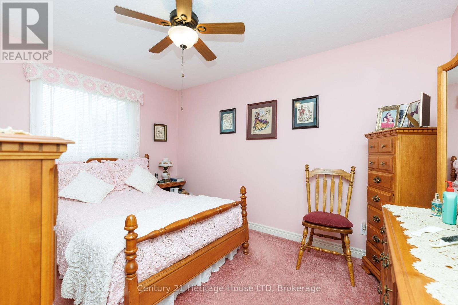 121 ROCHELLE CRESCENT - Image 17