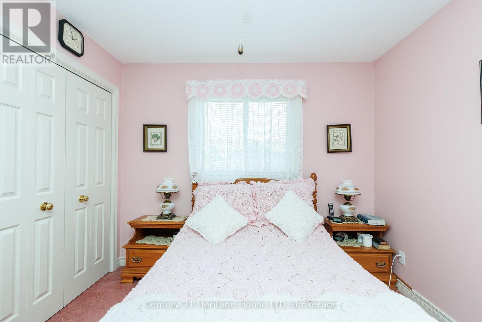 121 ROCHELLE CRESCENT - Image 18