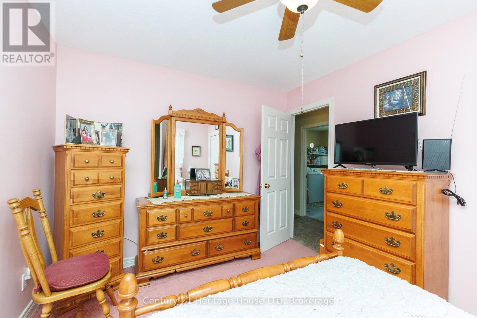 121 ROCHELLE CRESCENT - Image 19