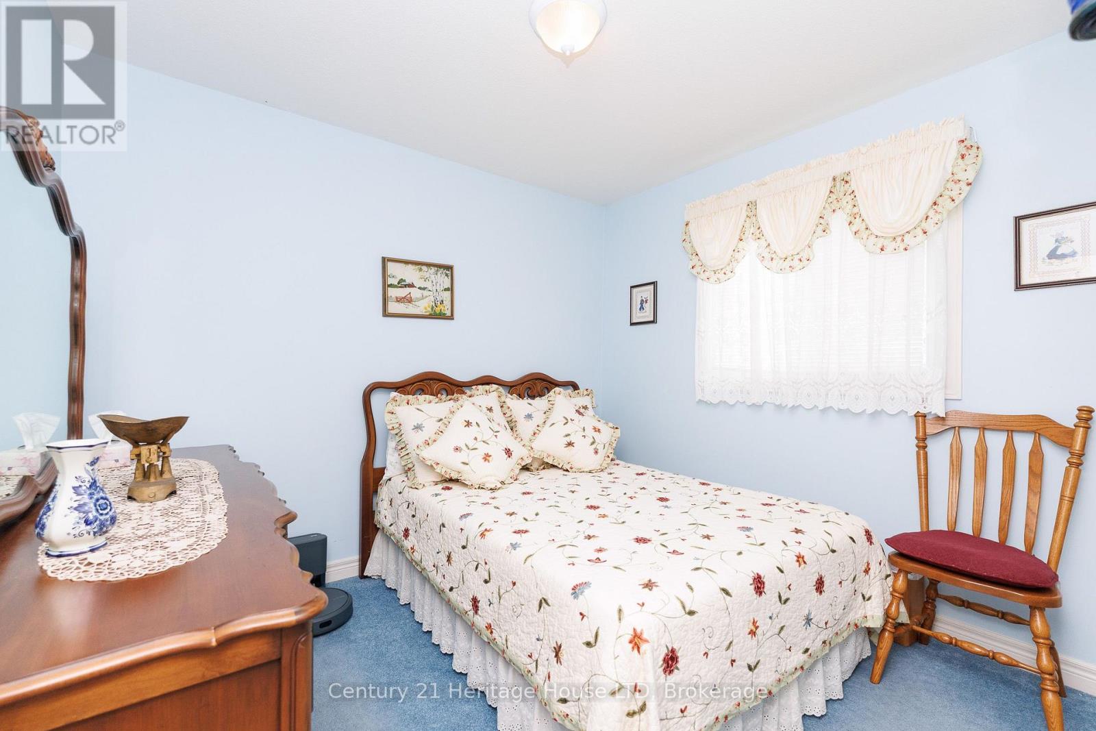 121 ROCHELLE CRESCENT - Image 20