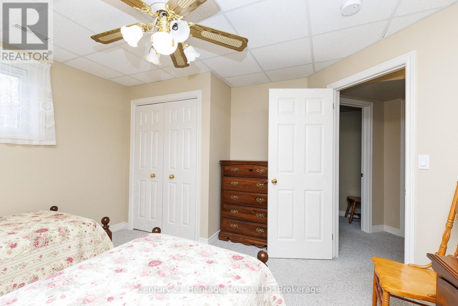 121 ROCHELLE CRESCENT - Image 30
