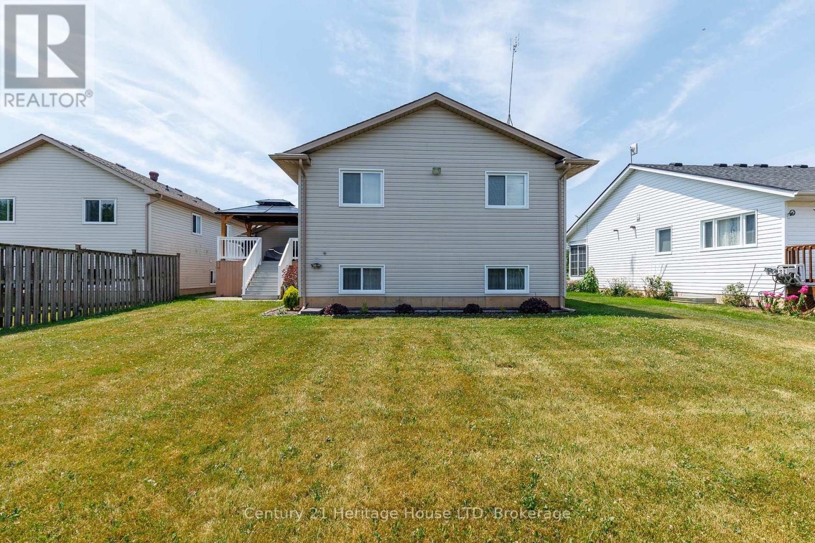 121 ROCHELLE CRESCENT - Image 5