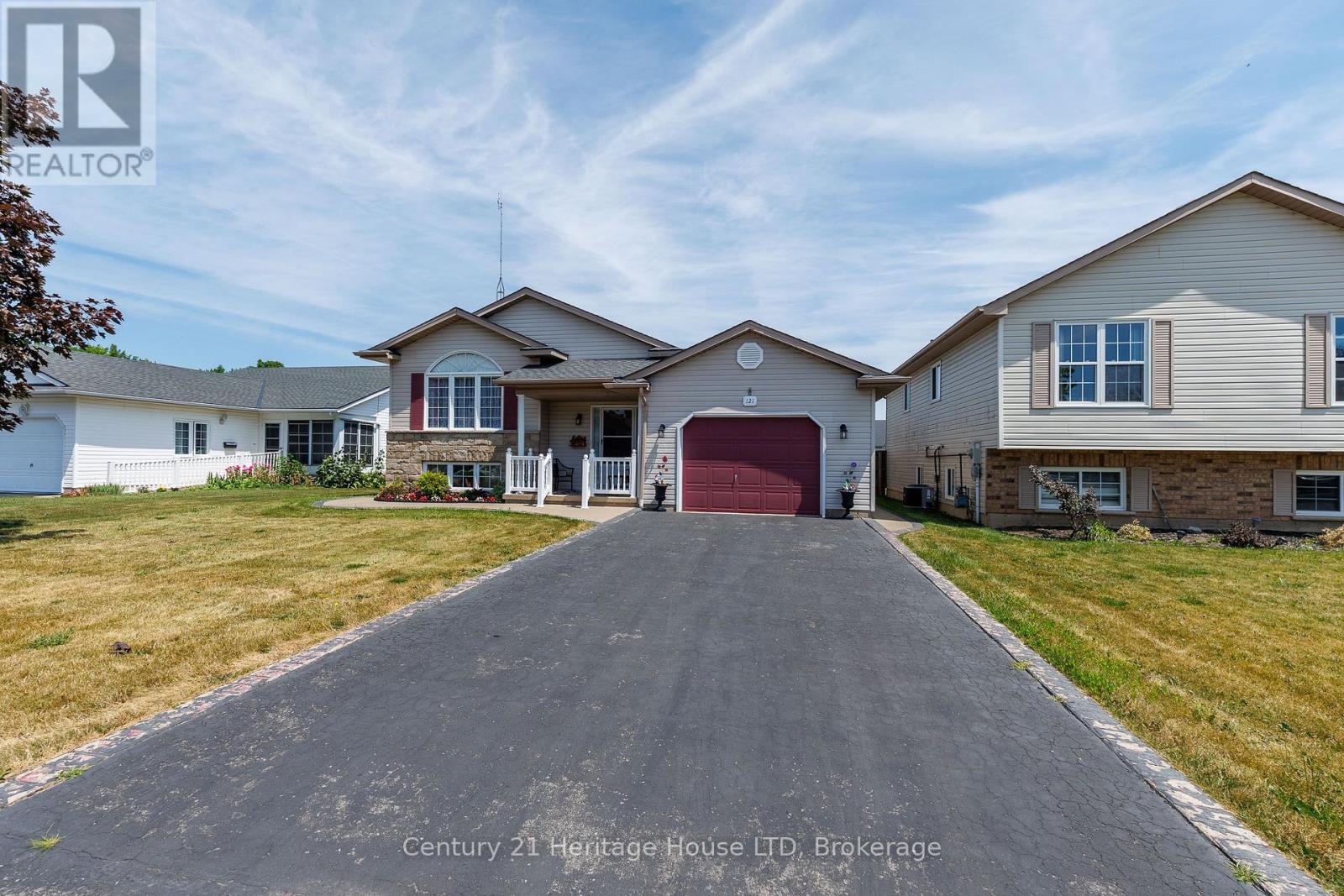 121 ROCHELLE CRESCENT - Image 7