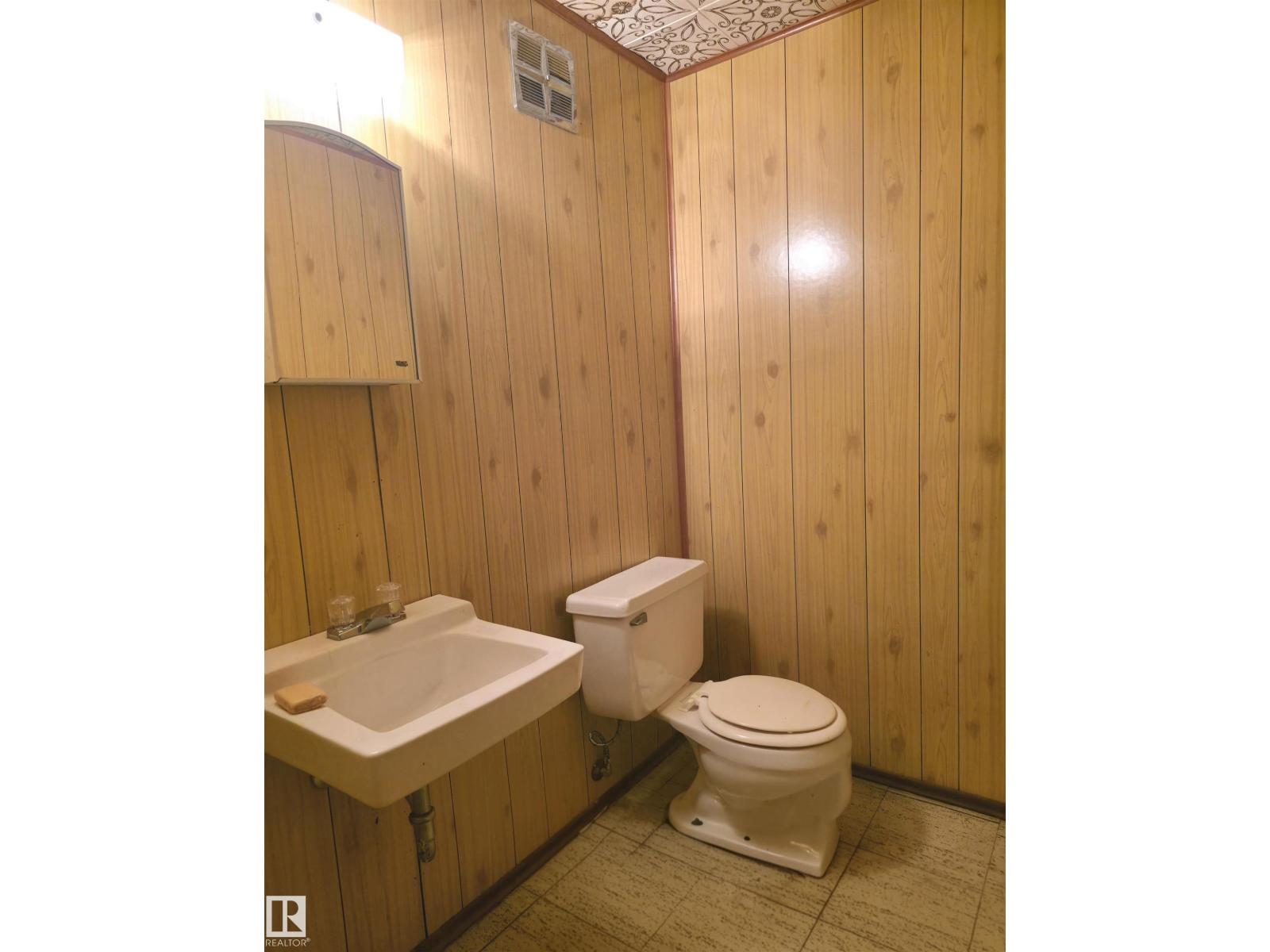 53 RAVEN DR - Image 35