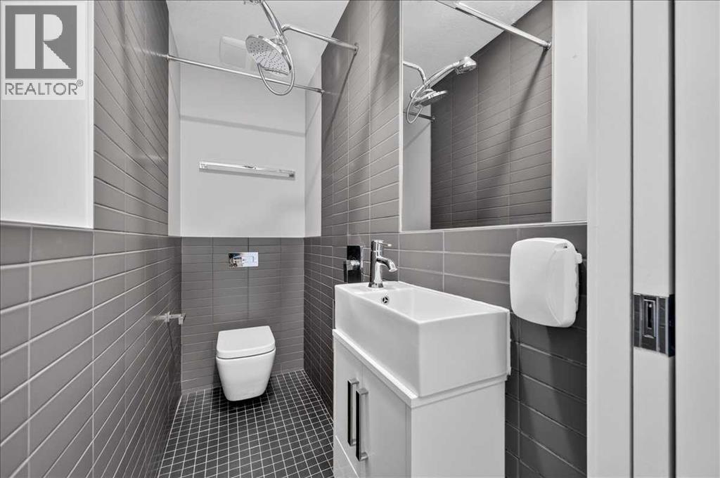 #105 1521 26 Avenue SW - 20