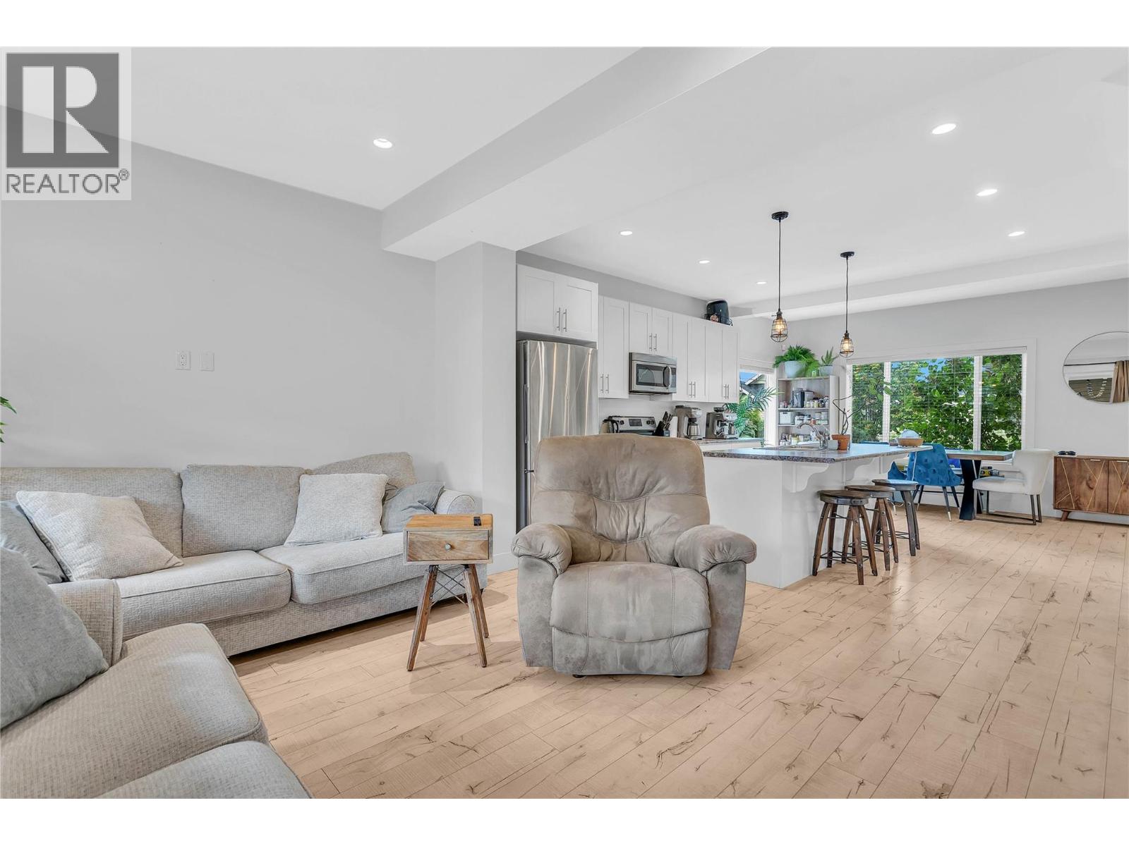  1279 Bergamot Avenue, Kelowna