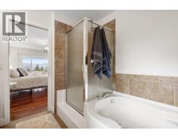 3492 Camelback Drive, Kelowna, BC V1X8A7 Photo 32