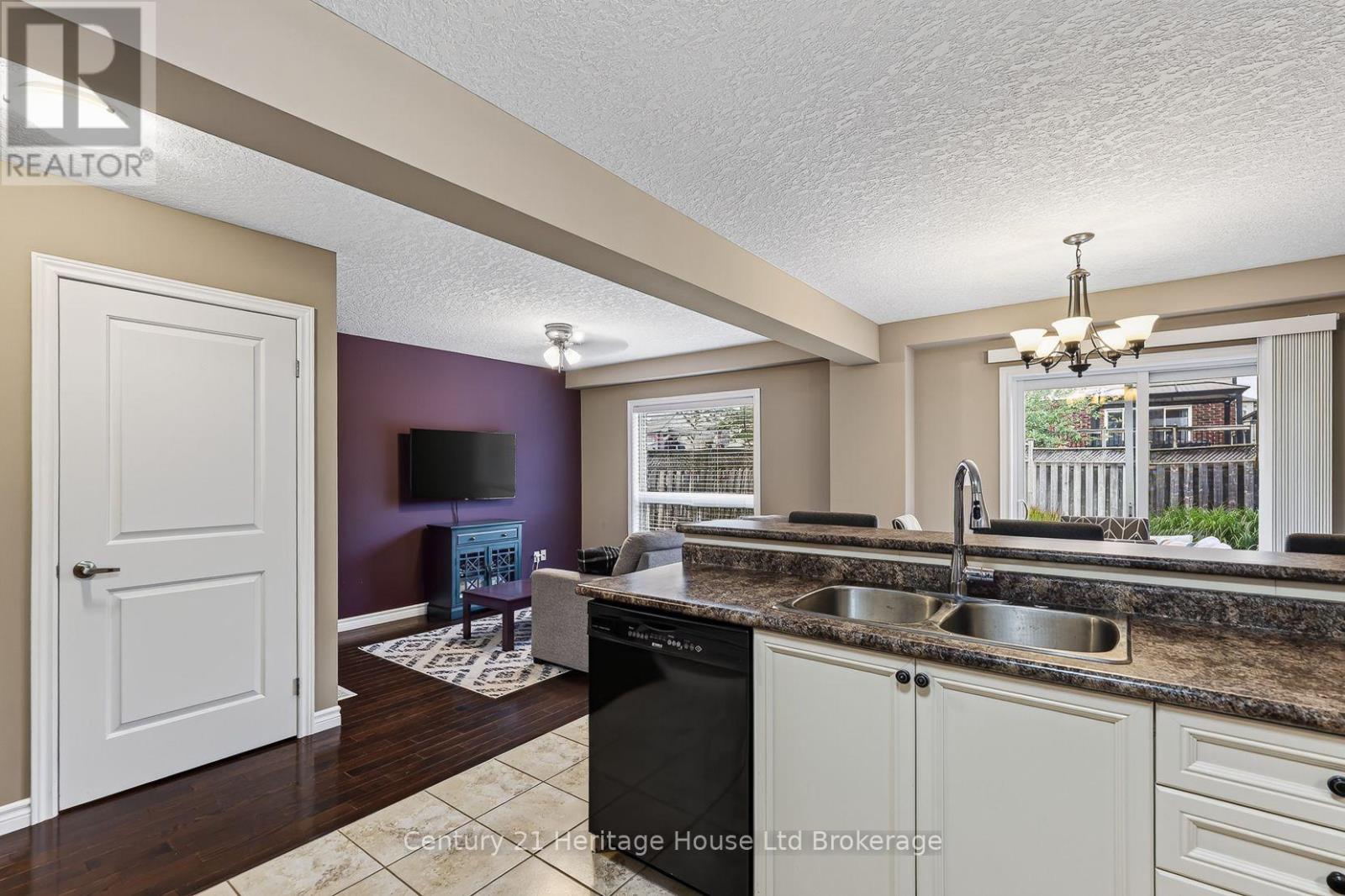 1019 MARQUETTE DRIVE - 11