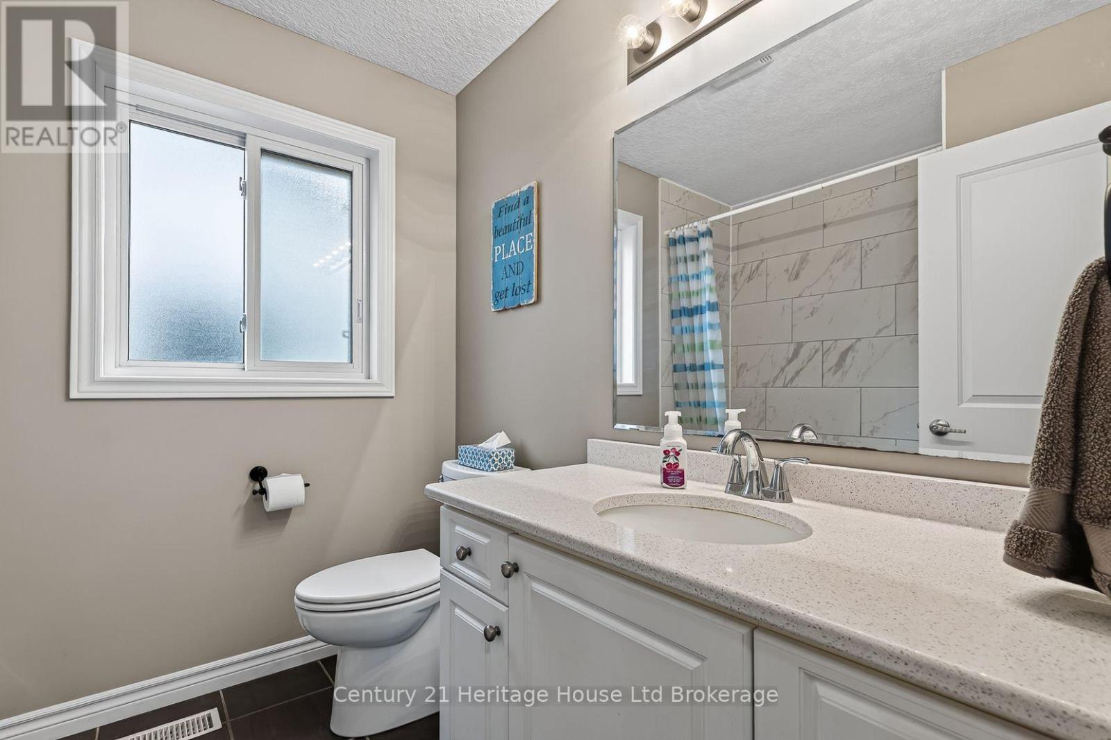 1019 MARQUETTE DRIVE - 21