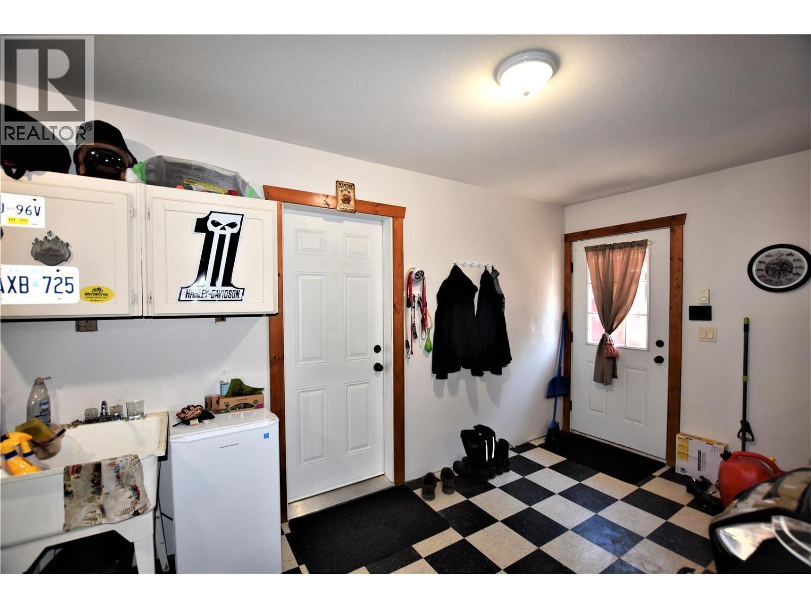 121 Deer Street - 42