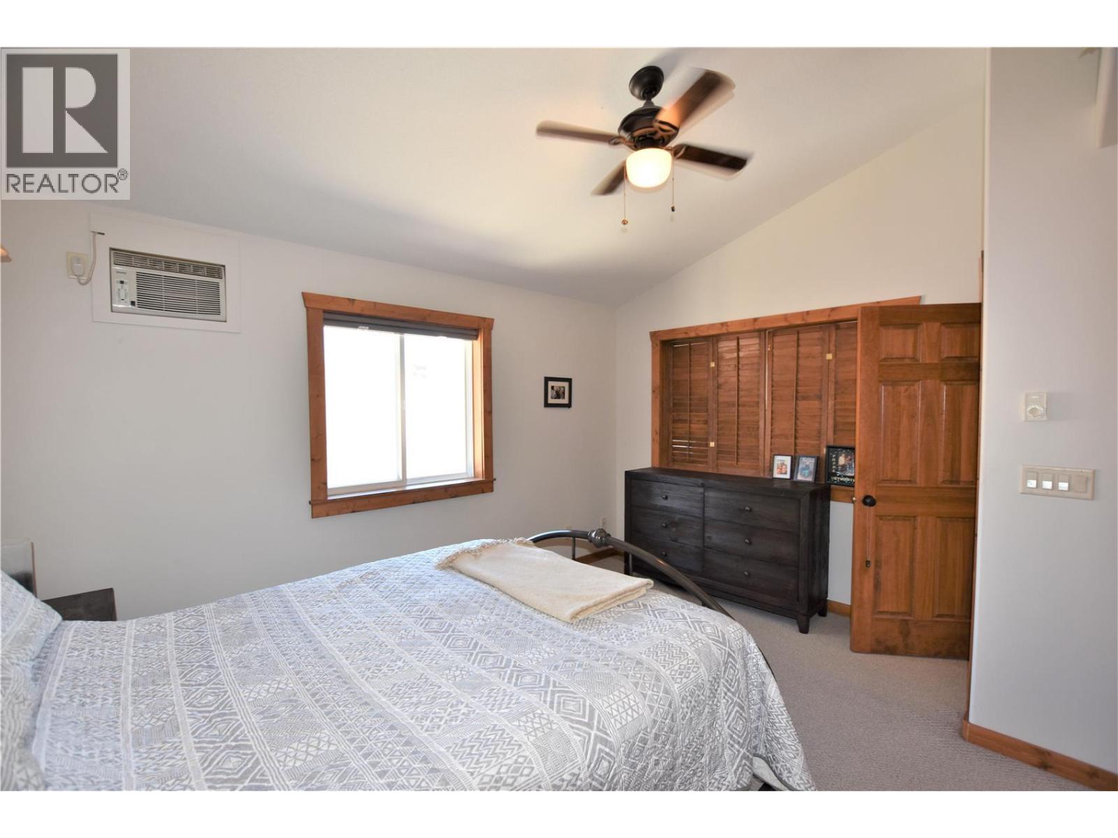 121 Deer Street - 32