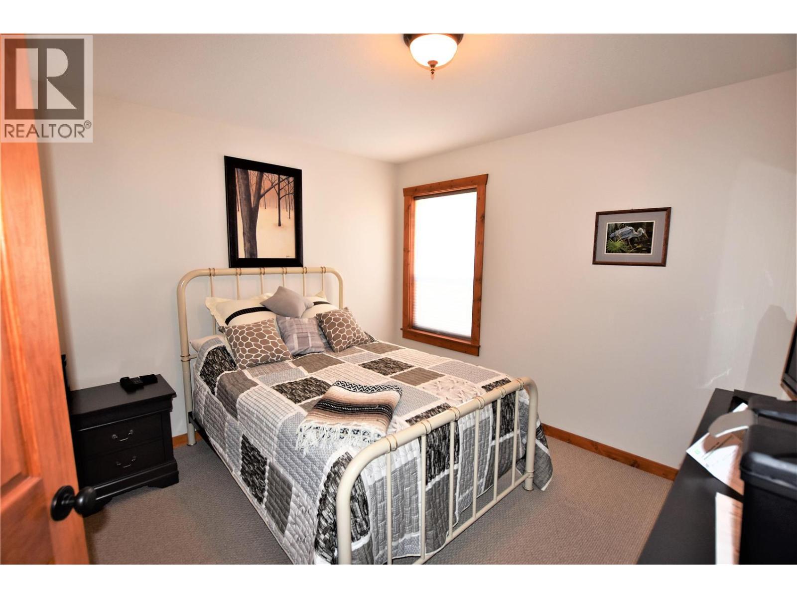 121 Deer Street - 21