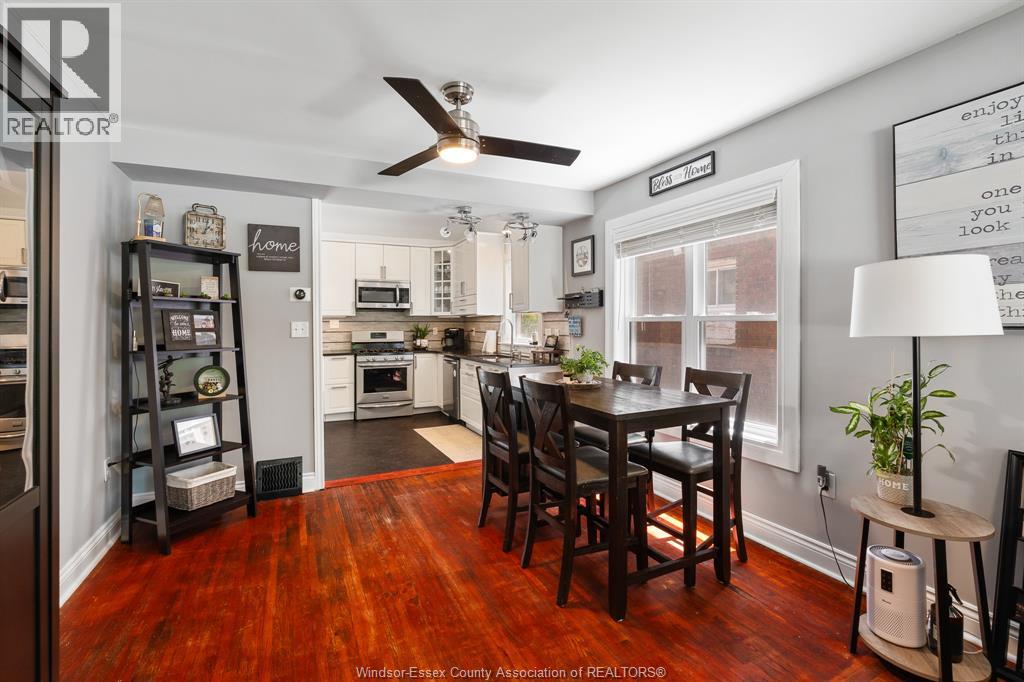 2322 LILLIAN AVENUE - 11