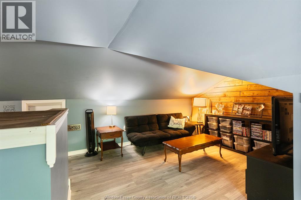 2322 LILLIAN AVENUE - 28