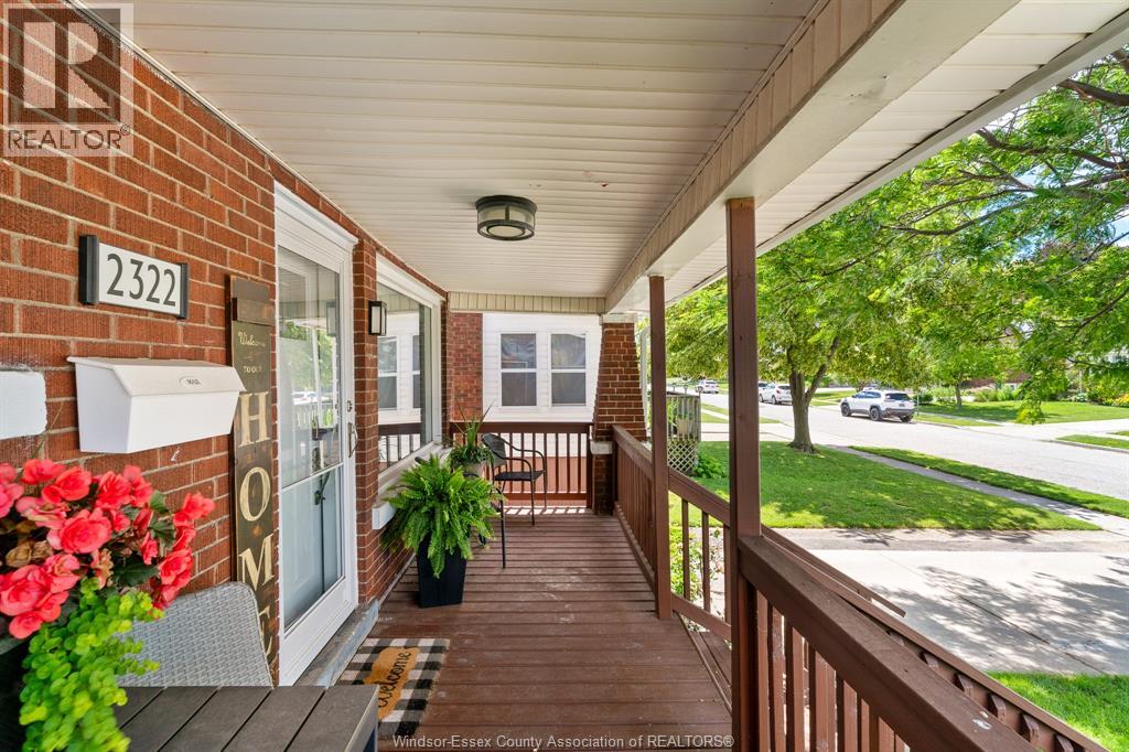 2322 LILLIAN AVENUE - 5