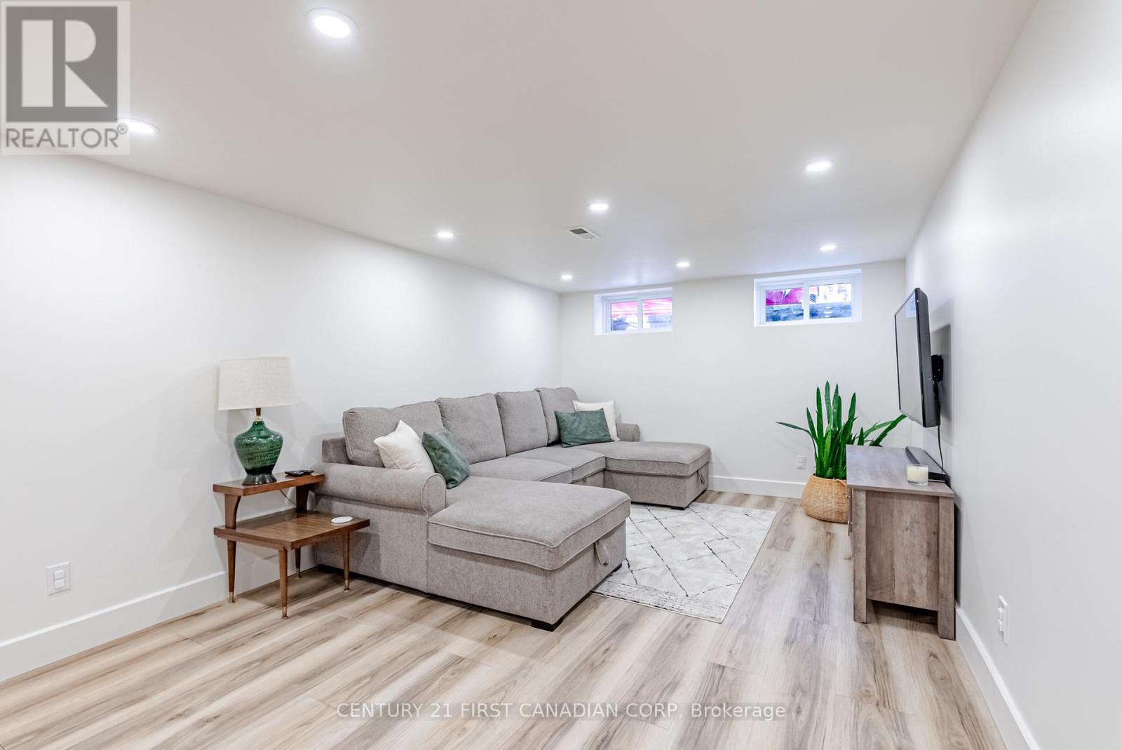 36 EDGEWOOD DRIVE - Image 18