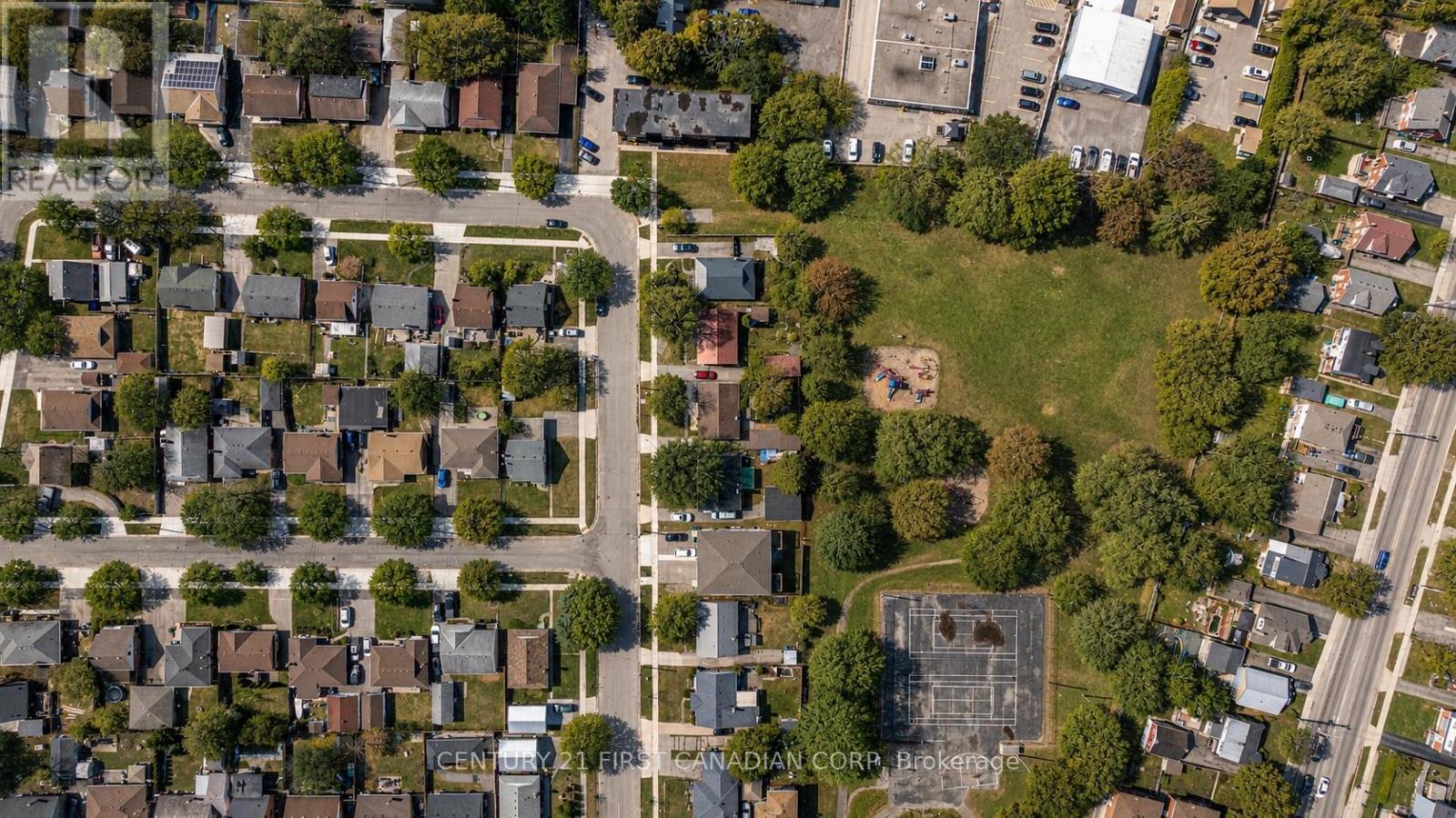 36 EDGEWOOD DRIVE - Image 32