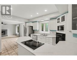Family room - 1291 Lampman Crescent, Ottawa, ON K2C1P9 Photo 8