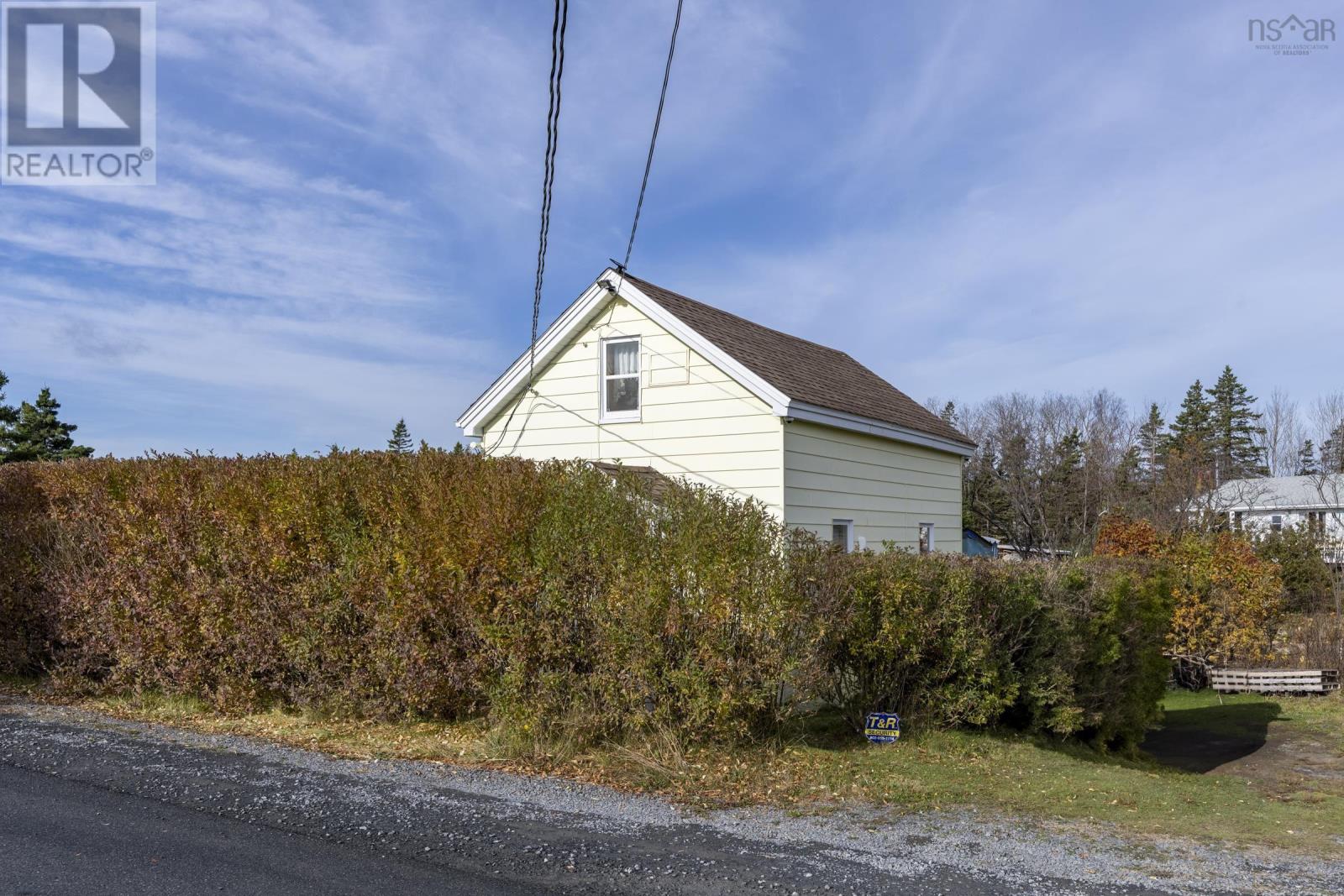 501 Stonehurst Road - 22