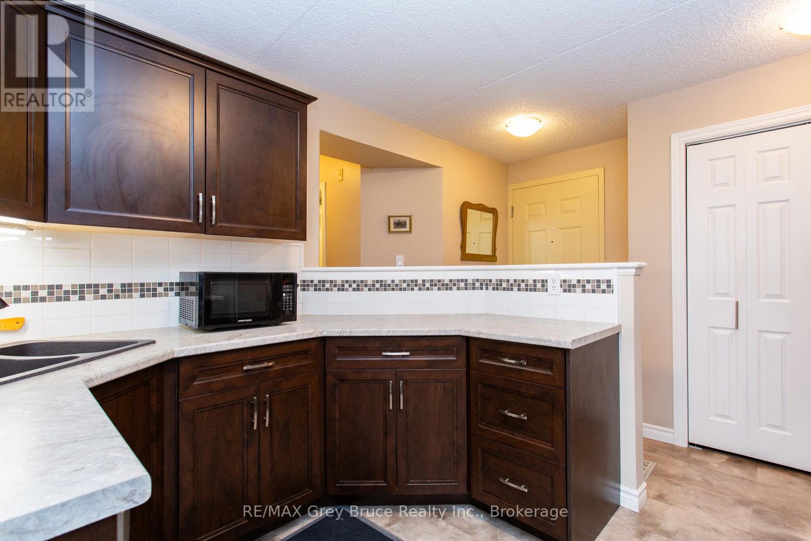 #206 125 HINKS STREET - 8