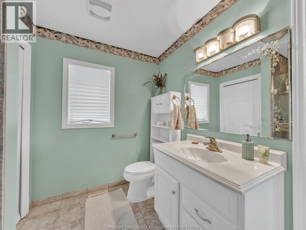 545 LAKEVIEW - 24