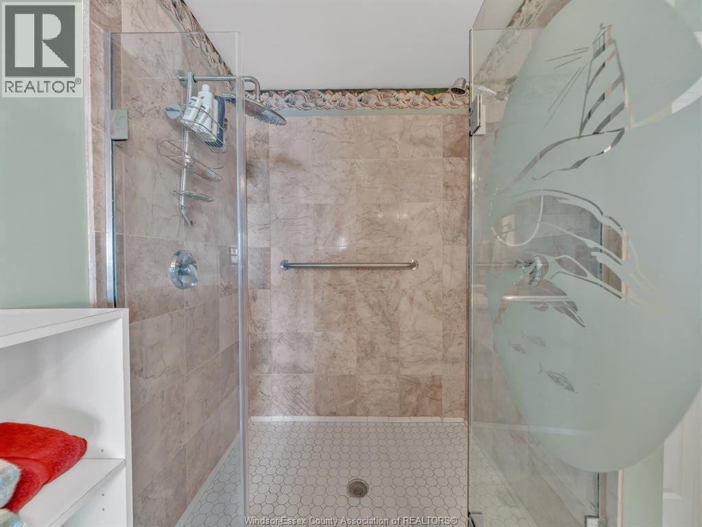 545 LAKEVIEW - 23