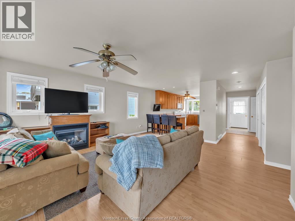 545 LAKEVIEW - 19