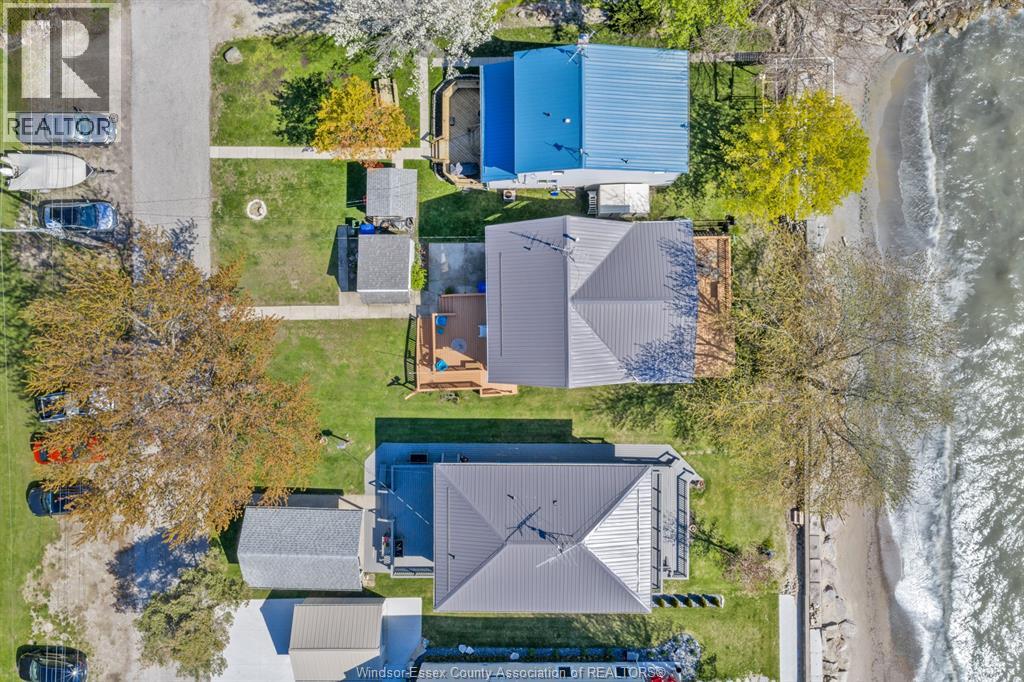 545 LAKEVIEW - Image 4