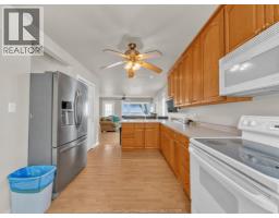 Kitchen/Dining room - 545 Lakeview, Essex, ON N0R1G0 Photo 12