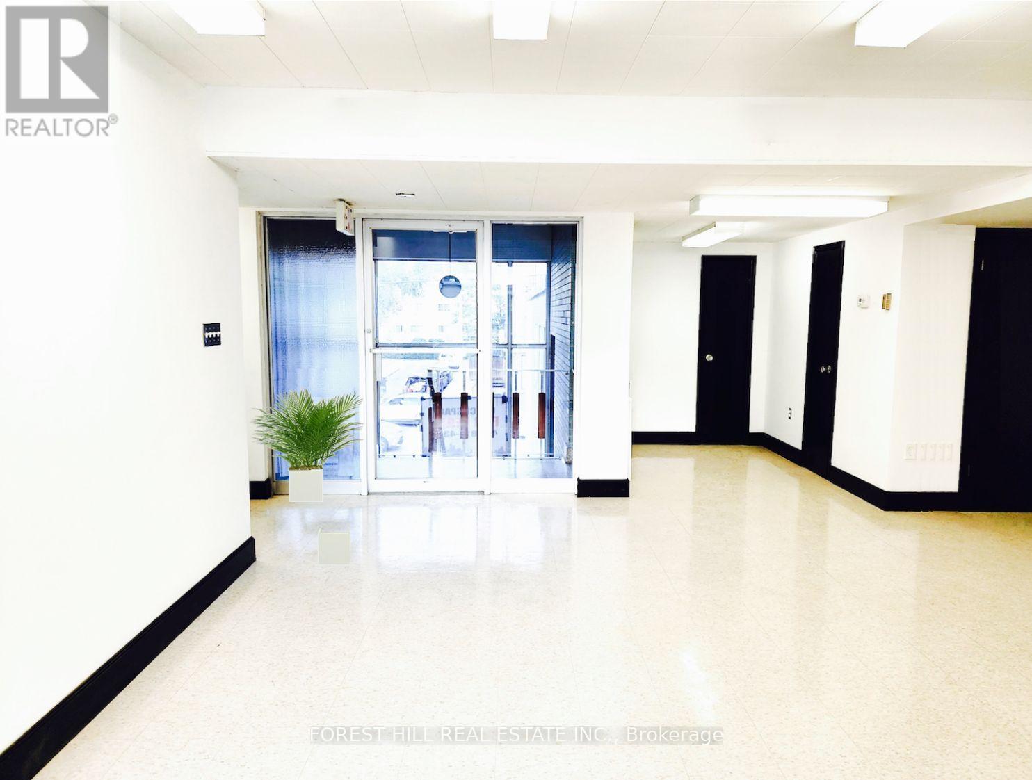 300 - 226 BATHURST STREET, Toronto (Trinity-Bellwoods)